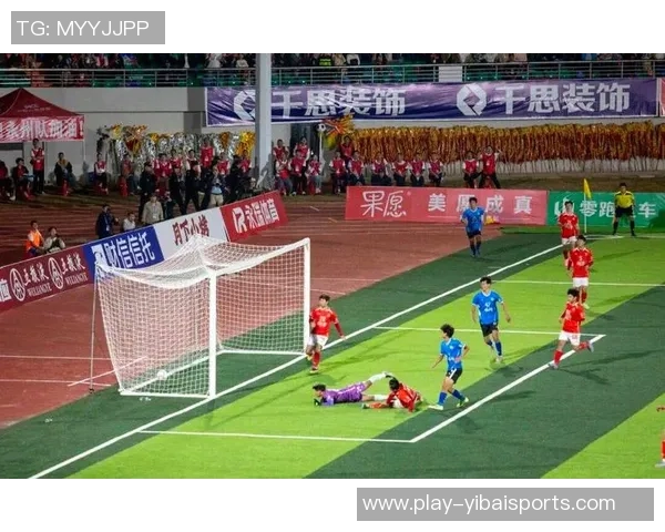 足球场上的巅峰时刻精彩进球回顾让你重温激情与荣耀的瞬间 足球场上的巅峰时刻精彩进球回顾让你重温激情与荣耀的瞬间